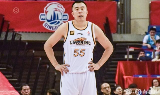 媒体人：上赛季后很多人猜测大韩要退役 这一天来了还是有些失落